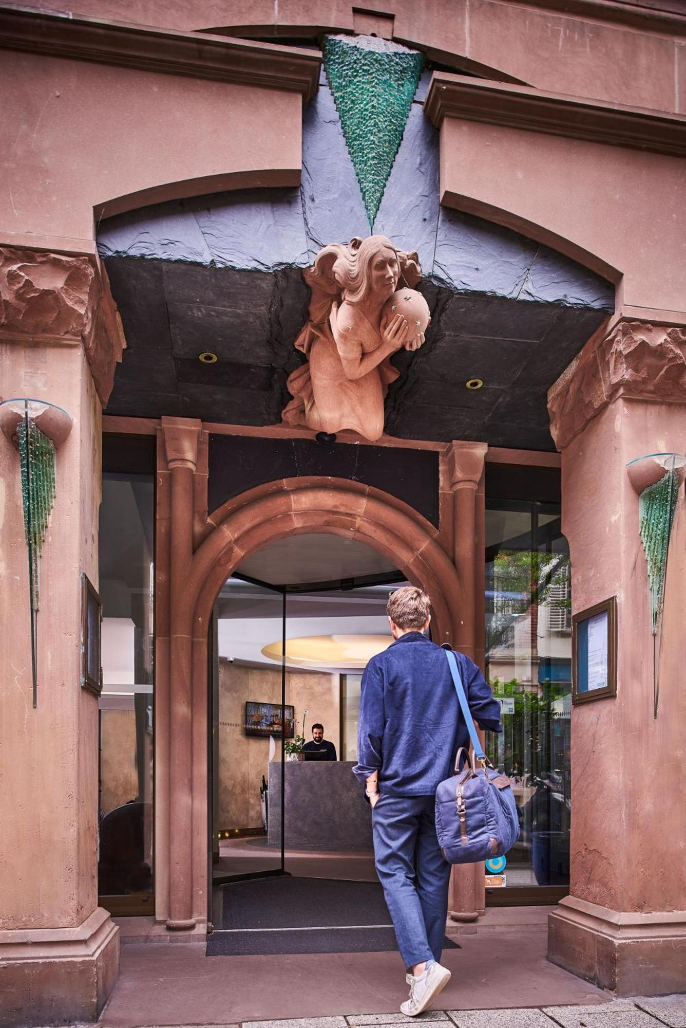 Hotel De L'Europe By Happyculture Strasbourg Luaran gambar